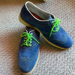 Men’s Johnston & Murphy Blue Oxfords. Size 9M